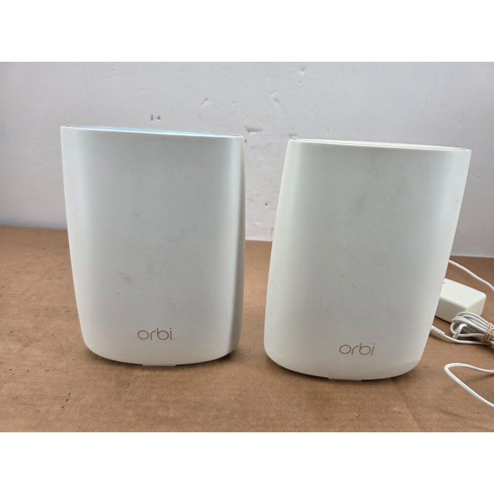 Netgear Orbi RBR50 Home Mesh Router and RBS50 Satellite Bundle Set - Picture 2 of 10